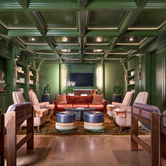 Library Lounge at The Elmore Hotel 